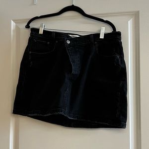 Abercrombie Micro Mini 90s High Rise Skirt